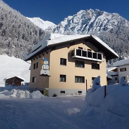 Landhaus Juritsch Klosterle am Arlberg Eksteriør billede