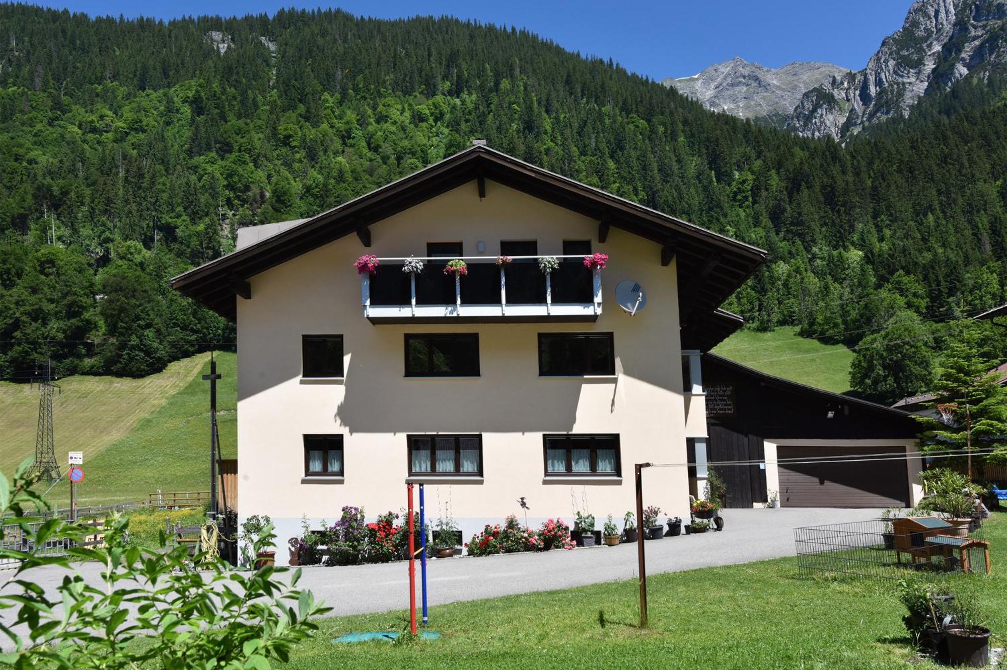 Landhaus Juritsch Klosterle am Arlberg Eksteriør billede